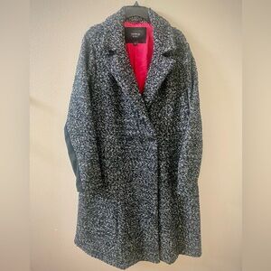 Torrid Winter Coat.  Black & White Boucle Fabric with Hot Pink Satin Lining.